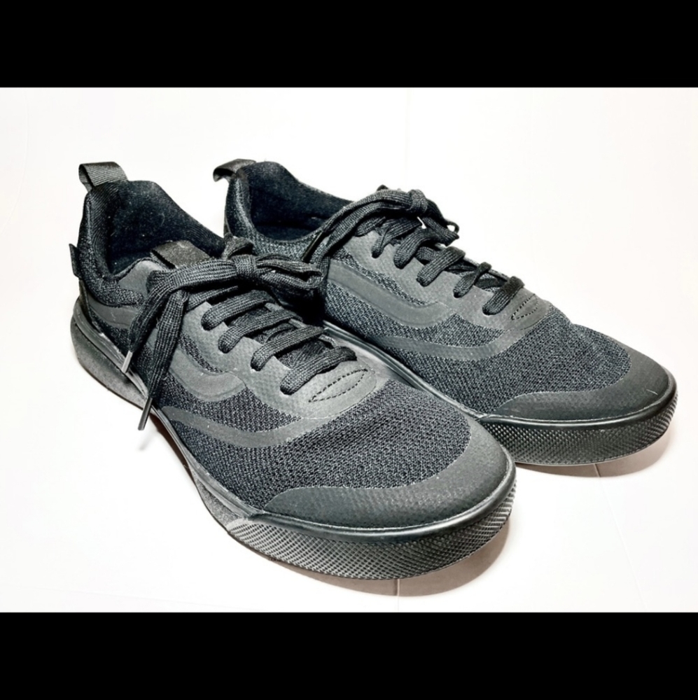 Vans Ultrarange Rapidweld All Black